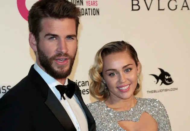 5d5143ea240000ff34937f7c