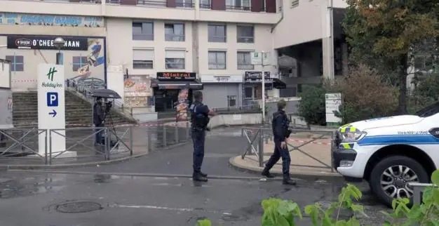 paris