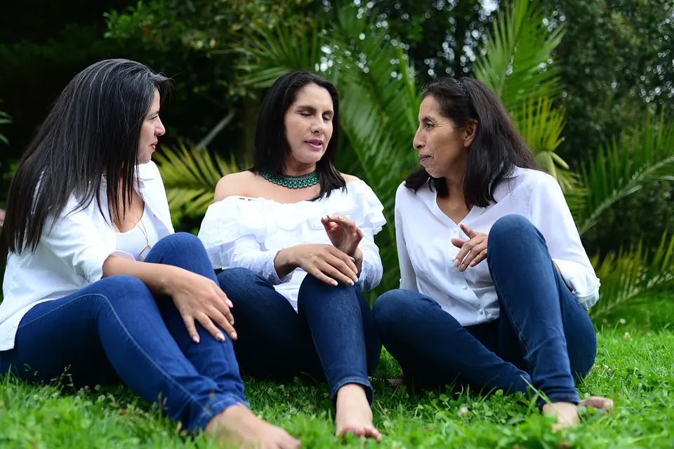 women-4027275_960_720