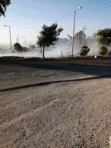 Μενίδι: Φωτιά σε εξέλιξη κοντά στο στρατόπεδο Καποτά