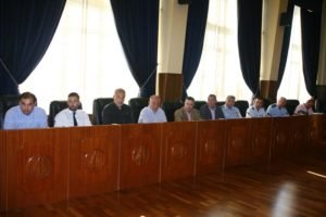 160919-eyreia-synantisi-gia-tin-antimetopisi-toy-paremporioy-ston-peiraia (1)