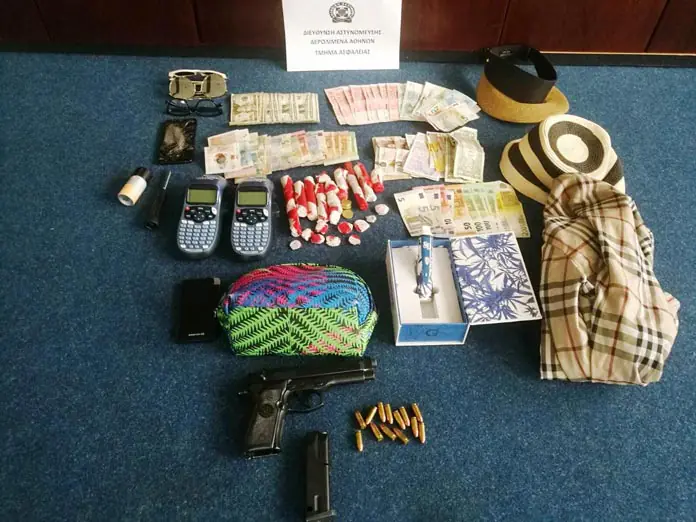 181119-xafrizan-epivates-ston-diethni-aerolimena-athinon