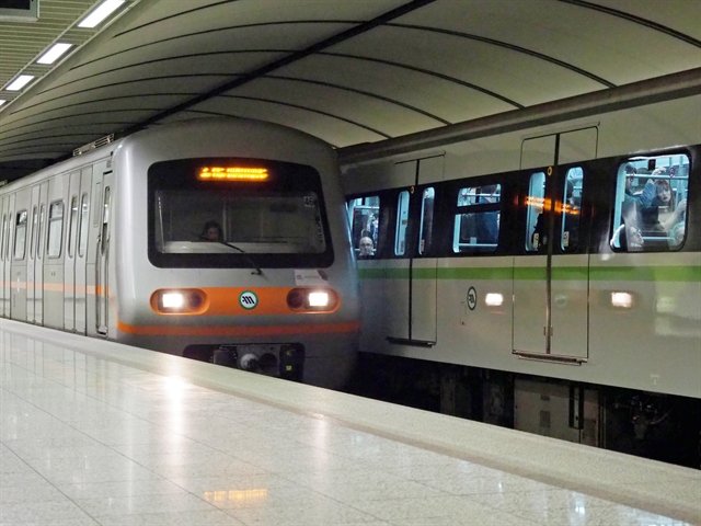 EV_GK_201116_STATHMOS_METRO8
