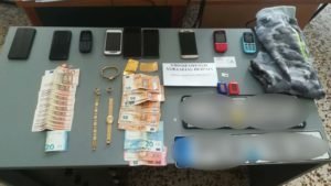 speira-ierosulwn-rimaze-ekklisies-panw-apo-100000-i-leia-tous.w_l