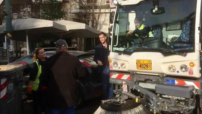 megali-epixeirisi-kathariotitas-tou-dimou-athinaiwn-stin-kupseli.w_l