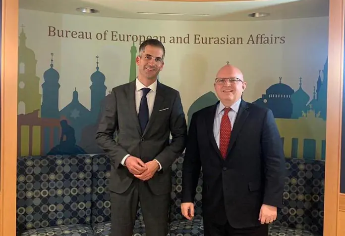 080220-KOSTAS-MPAKOGIANNISKM_PHILIP-REEKER