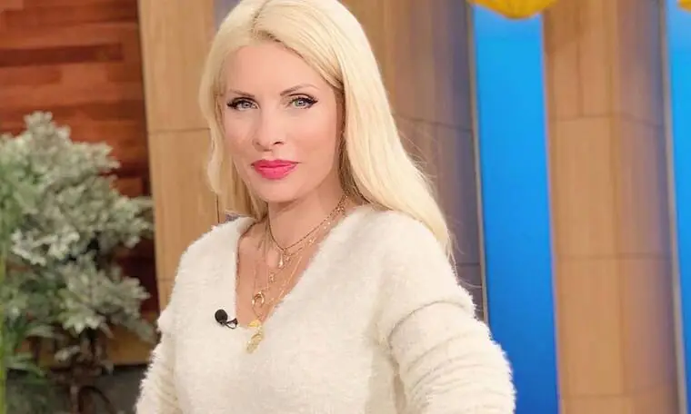 elenimenegaki_81994130_617307952378084_4502709499730625689_n