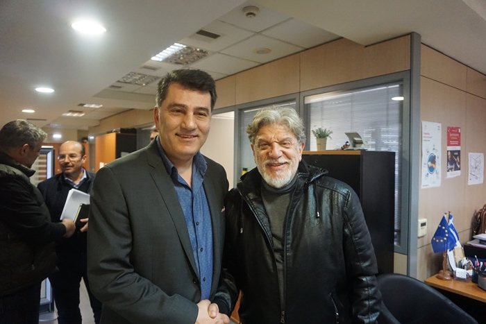βουρ2