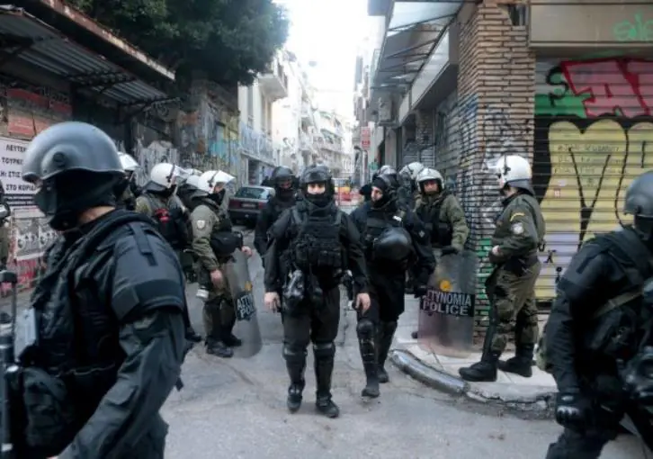 ΕΞΑΡΧΕΙΑ-ΕΦΟΔΟΙ