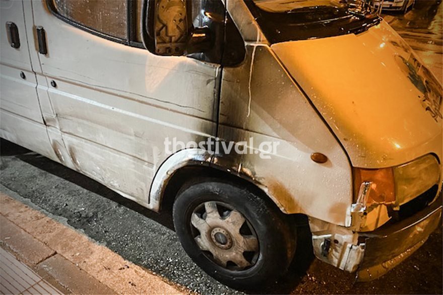 Εμπρηστική επίθεση σε οχήματα εταιριών courier