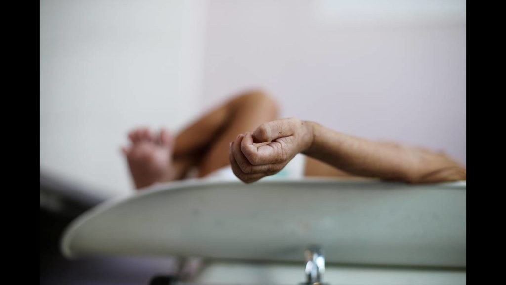 2018-09-13T125653Z_934790523_RC1A90F9D540_RTRMADP_3_YEMEN-SECURITY-MALNUTRITION