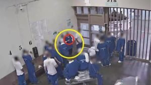 ΗΠΑ: Κρατούμενοι σε φυλακή κόλλησαν ο ένας τον άλλο κορωνοϊο για να… αποφυλακιστούν –