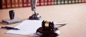 court-paper diki dikastirio