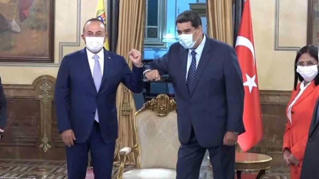 τσαβουσογλου μαδουρο