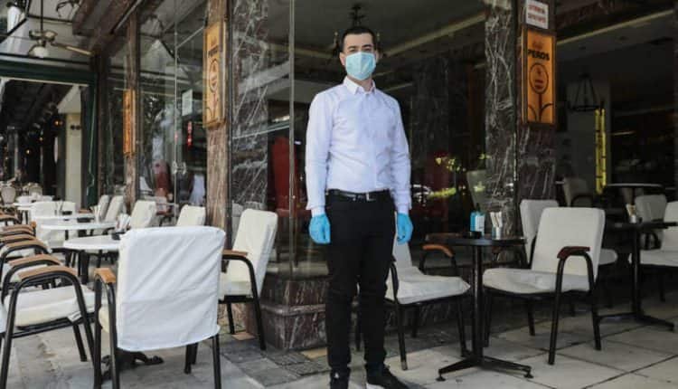 servitoros maska εστιατοριο