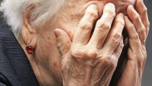 ηλικιωμενοι απατη ilikiomenoi frode