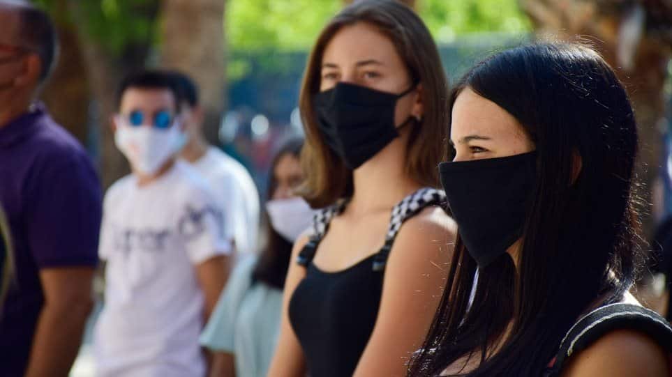 maskes-sxoleia korona