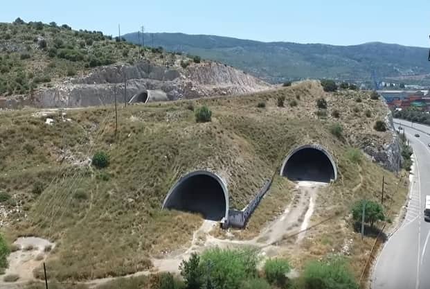 τρυπες σκαραμαγκα tripes skaramagka