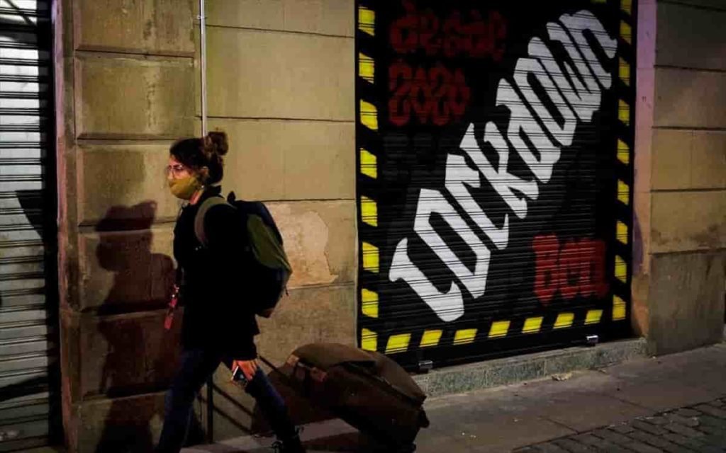 -koronoios lockdown-min