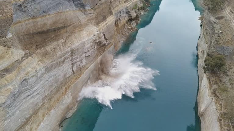 isthmos katolisthisi korinthos dioriga