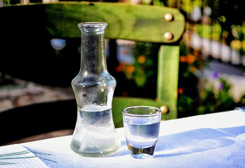 tsipouro-hima-1