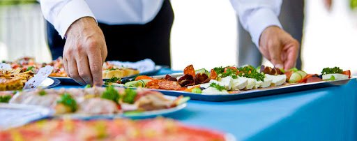 estiasi catering service
