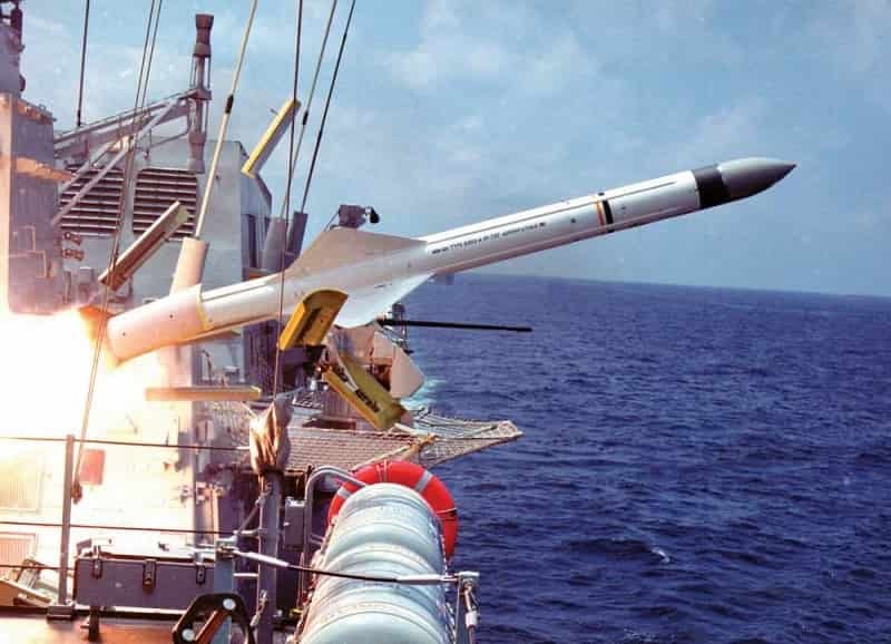 missile _exocet_o1-min