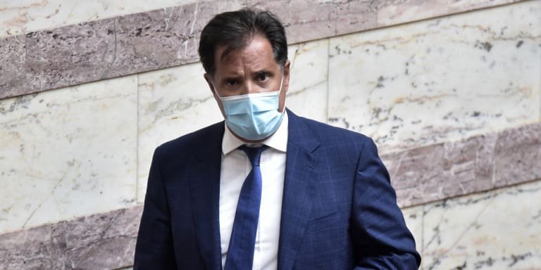 adonis-maska-vouli-min