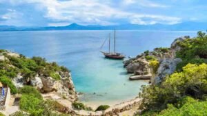 ireo limni vouliagmenis loutraki