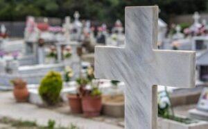 cementery nekrotafeio