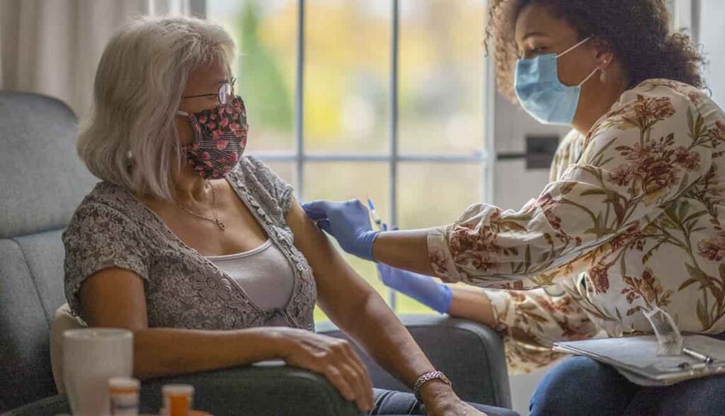 vaccine old lady