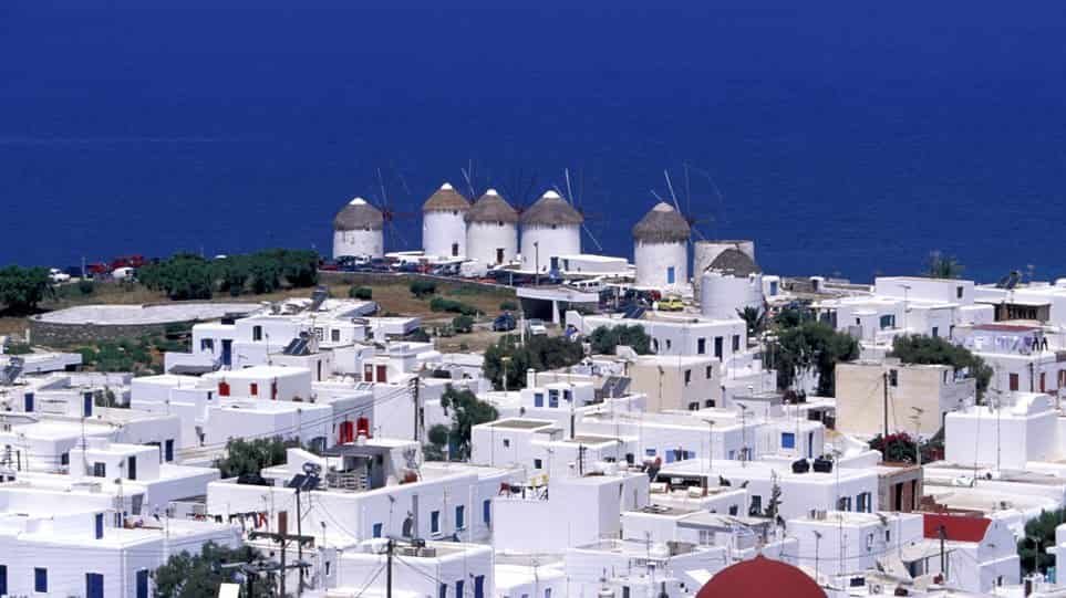 mykonos-0-min