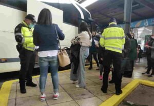 metakiniseis elegxos police