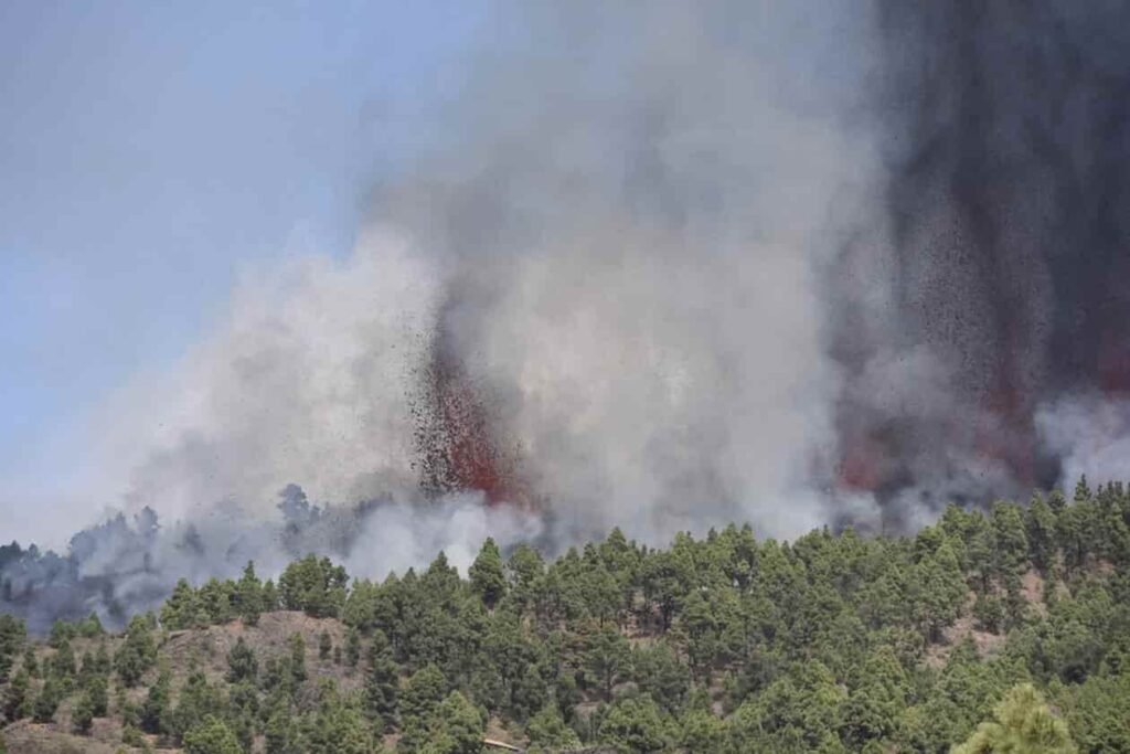 ekriksi-ifaisteiou-la-palma-min