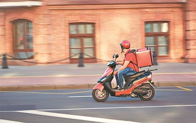 se-delivery-kai-take-away-ependuei-i-estiasi-1-min