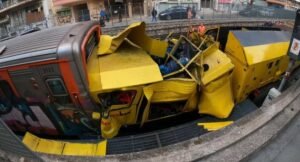 treno_megali2-min