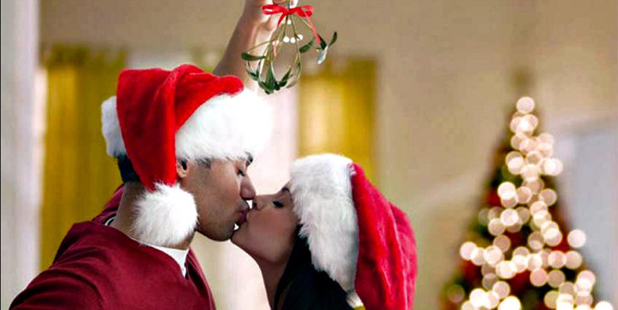 kissing under the gi mistletoe