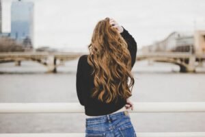 woman-back-