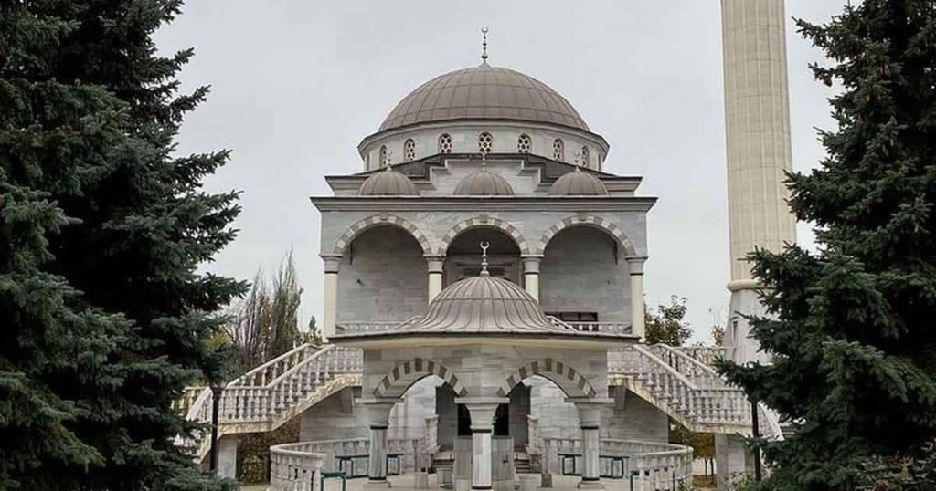 0_Ukraine mosque sultan suleiman