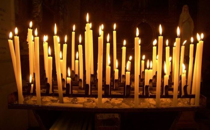 candles-church