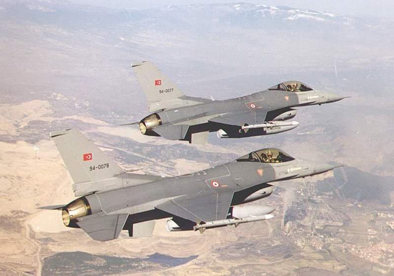 turkish airforce airplane