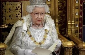 queen elisabeth-min