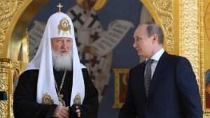 putin cyril patriarch-min