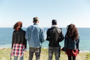 young people-min