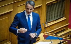 mitsotakis-min