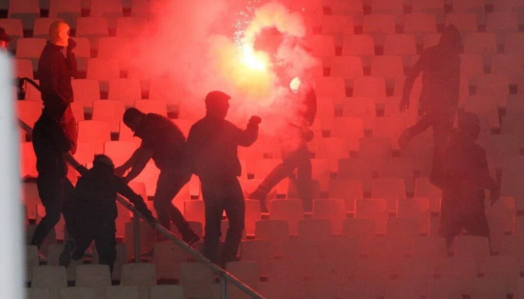 violence stadium match game-min