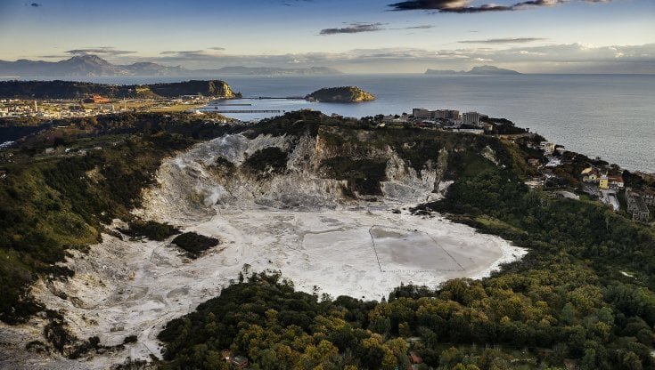 Campi Flegrei vulcano