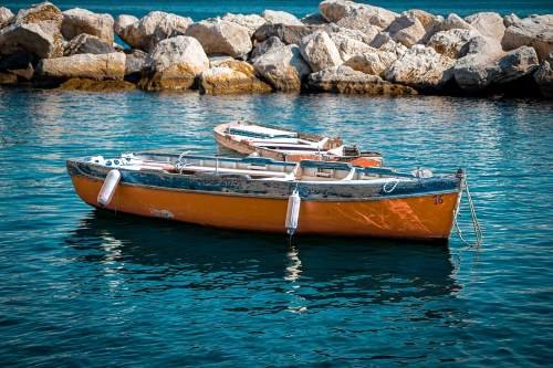 boat varka ship