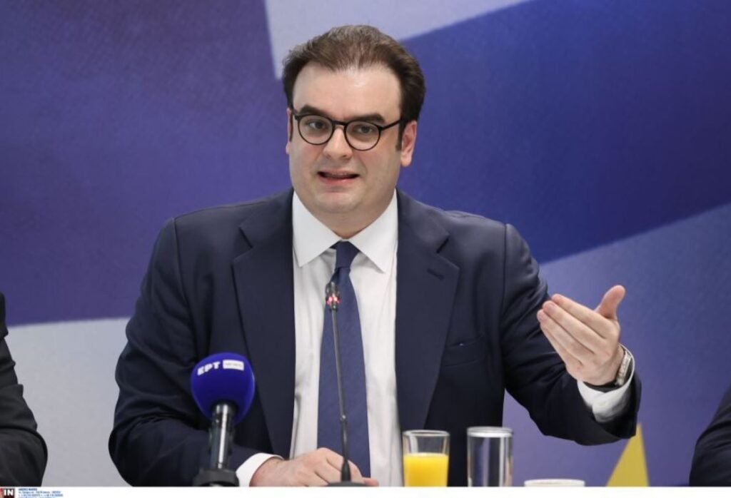 ΕΝΦΙΑ: Τέλος στα σενάρια για κατάργηση του φόρου έβαλε ο Πιερρακάκης – enikonomia.gr