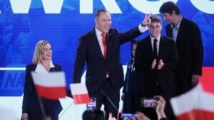 Προεδρικές εκλογές στην Πολωνία: Νικητής οσυντηρητικός εθνικιστής υποψήφιος Ναβρότσκι
